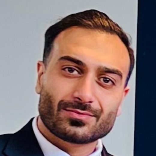 نیما شریفی